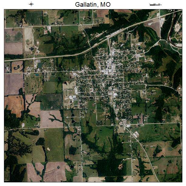 Gallatin, MO air photo map