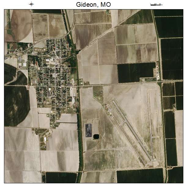 Gideon, MO air photo map