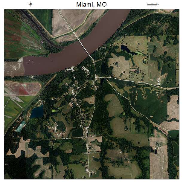 Miami, MO air photo map