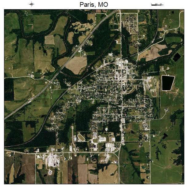 Paris, MO air photo map