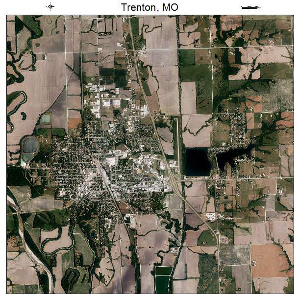 Trenton, MO air photo map