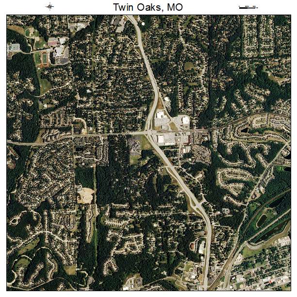 Twin Oaks, MO air photo map