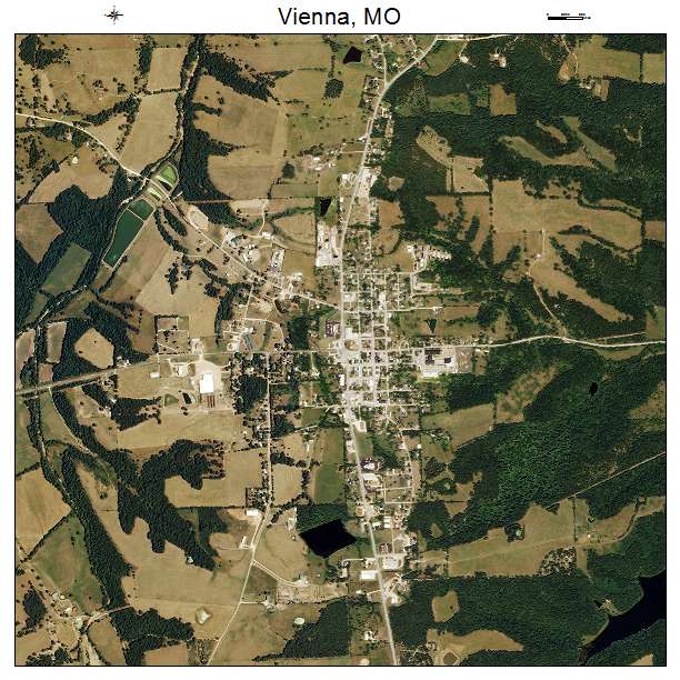 Vienna, MO air photo map