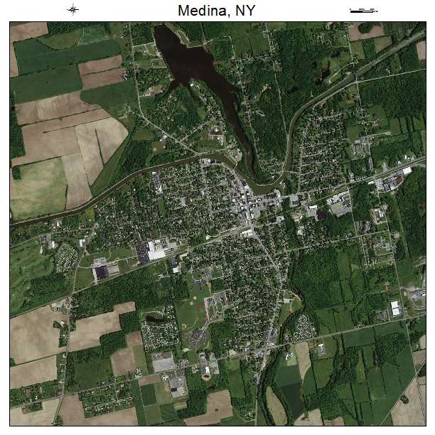 Medina, NY air photo map