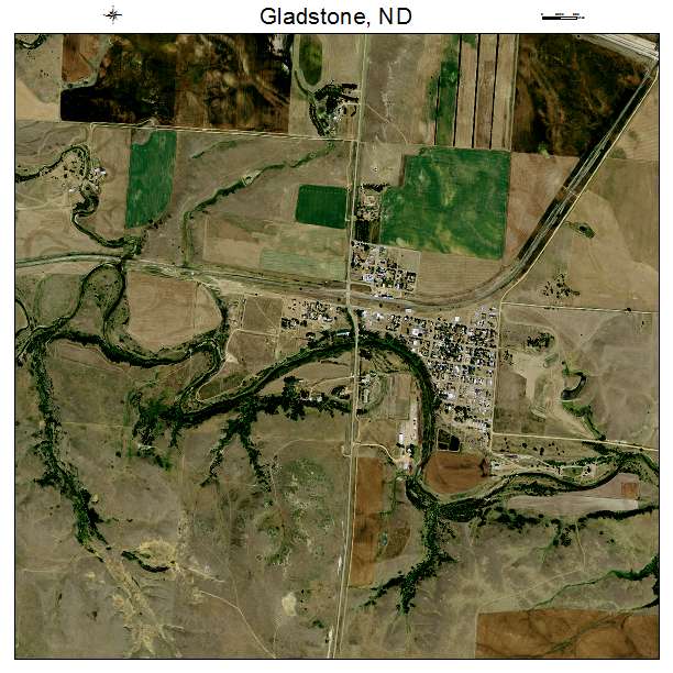 Gladstone, ND air photo map