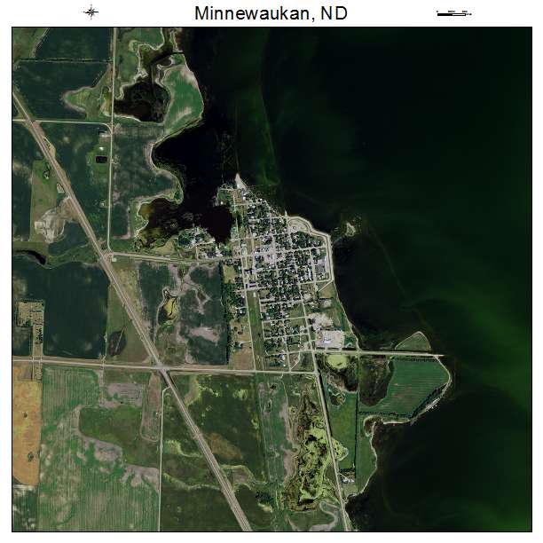 Minnewaukan, ND air photo map