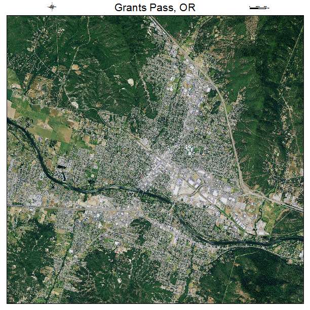Grants Pass, OR air photo map