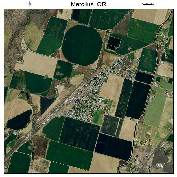 Metolius, OR air photo map