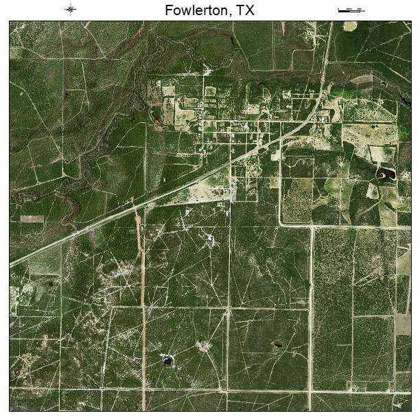 Fowlerton, TX air photo map