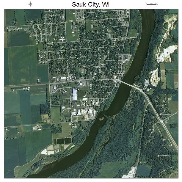 Sauk City, WI air photo map